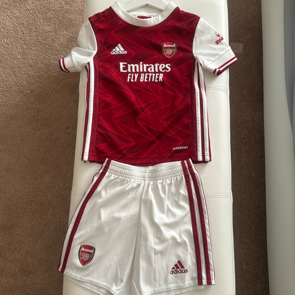 Adidas Toddler Soccer Jerseys set Arsenal